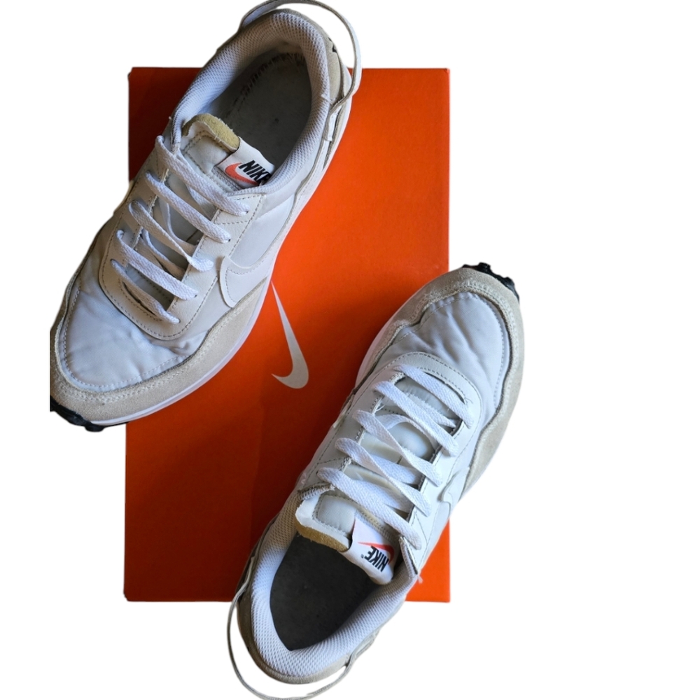 Nike waffle debut